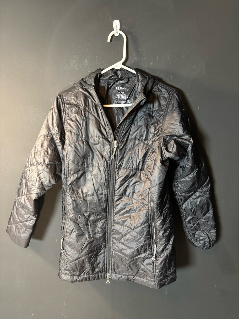 L.L. Bean Women's Black Quilted Hooded Puffer Jacket-PM